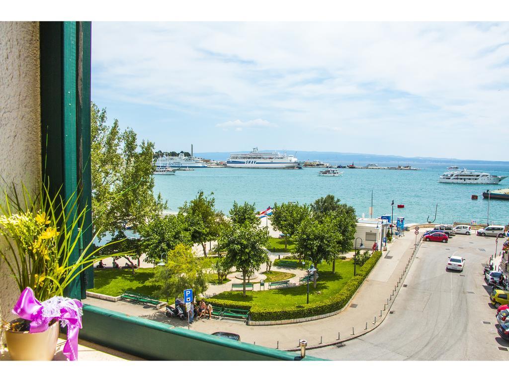 Sunny Promenade Studio Split Oda fotoğraf
